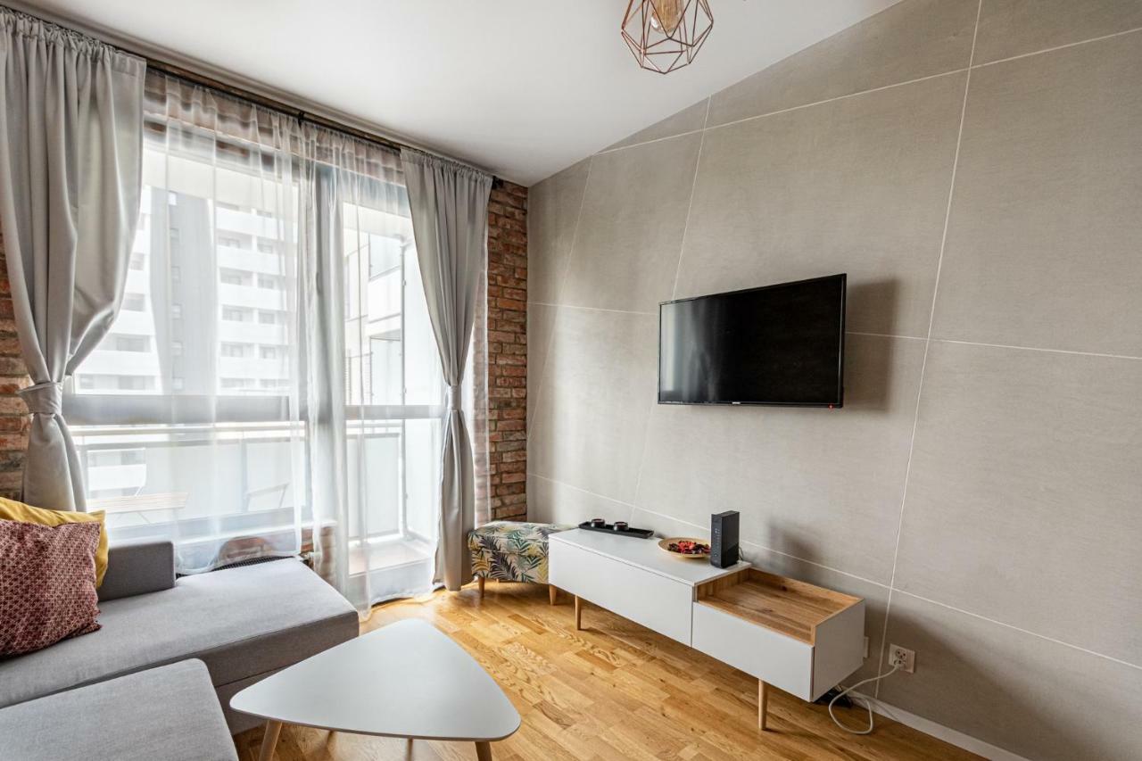 Apartament Odratower Wrocław Eksteriør billede