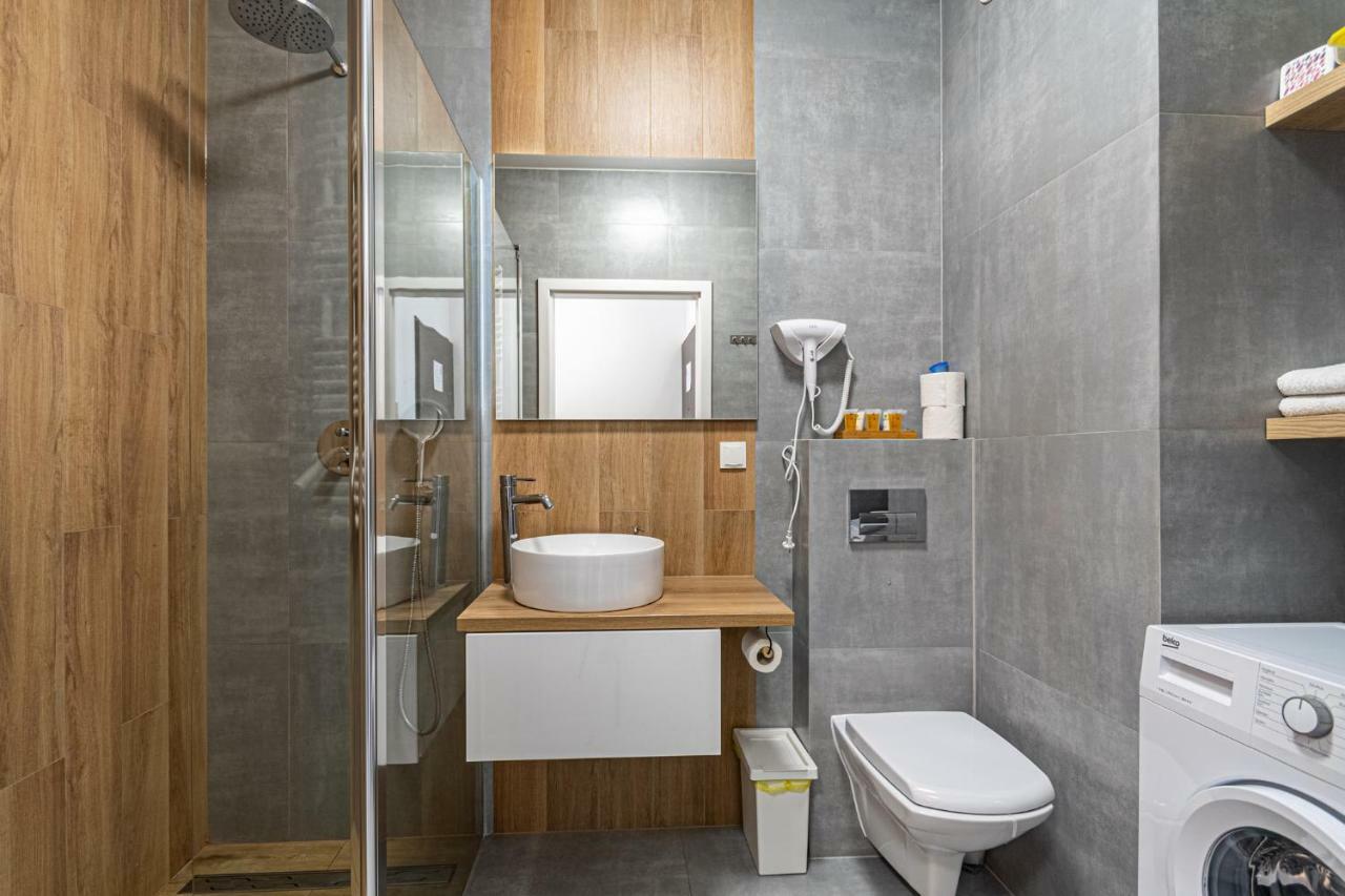 Apartament Odratower Wrocław Eksteriør billede