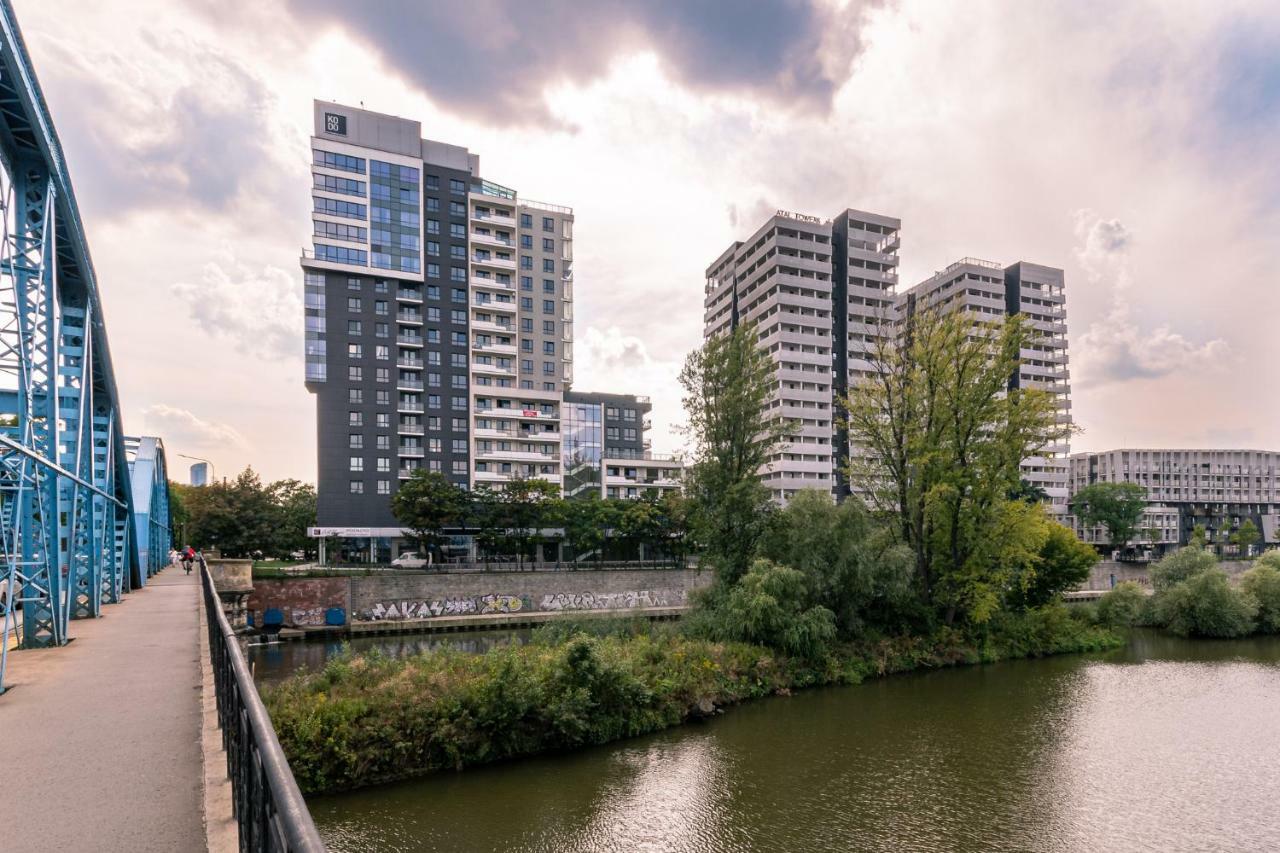 Apartament Odratower Wrocław Eksteriør billede