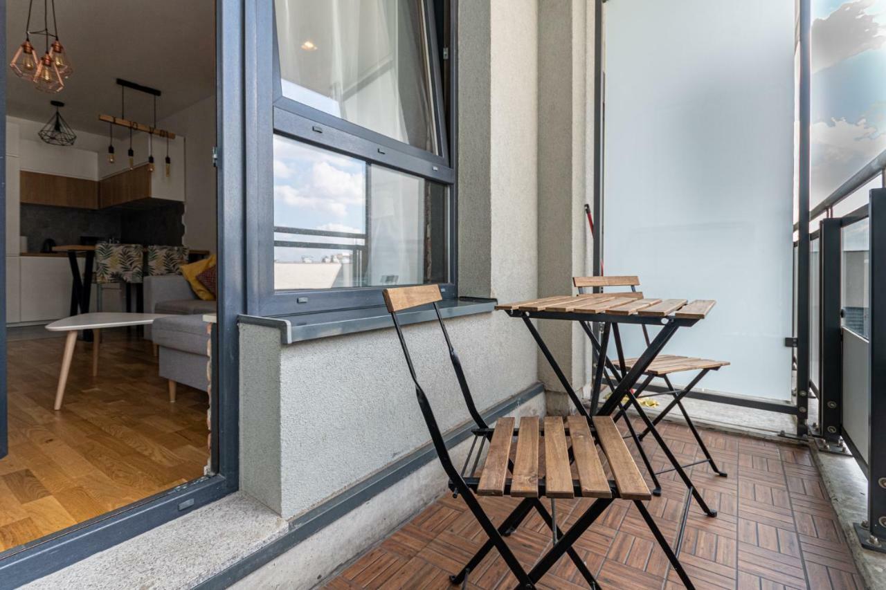 Apartament Odratower Wrocław Eksteriør billede